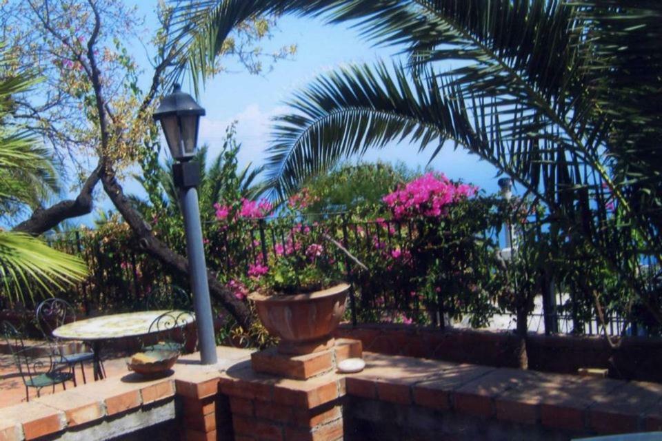 Villa Branco Taormina Luaran gambar