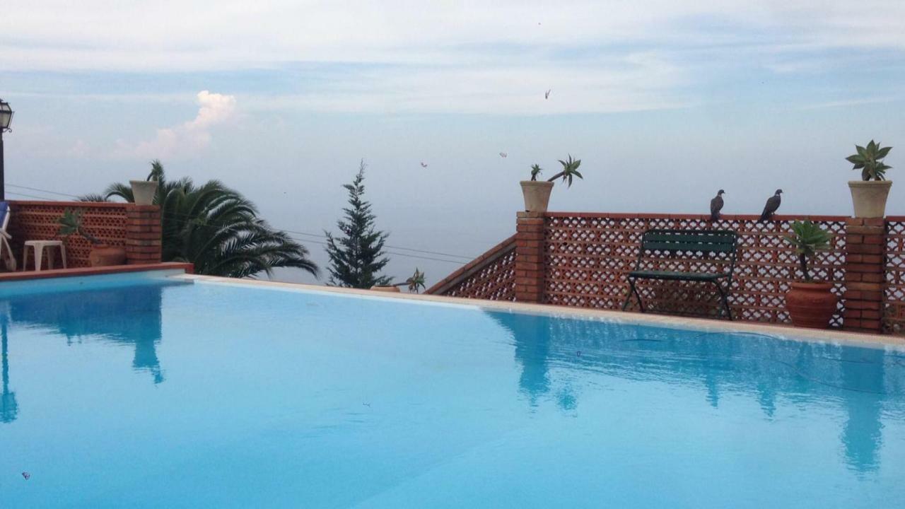 Villa Branco Taormina Luaran gambar